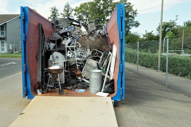 Best Yard Waste Removal  in Frazeysburg, OH